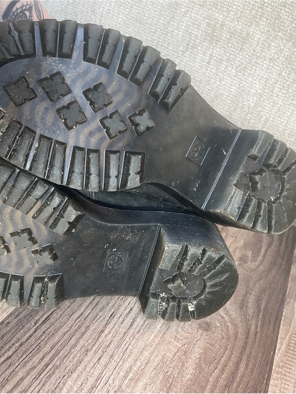 Dr. Martens Leather Platform Chelsea Sanguine Boots - Picture 3 of 5